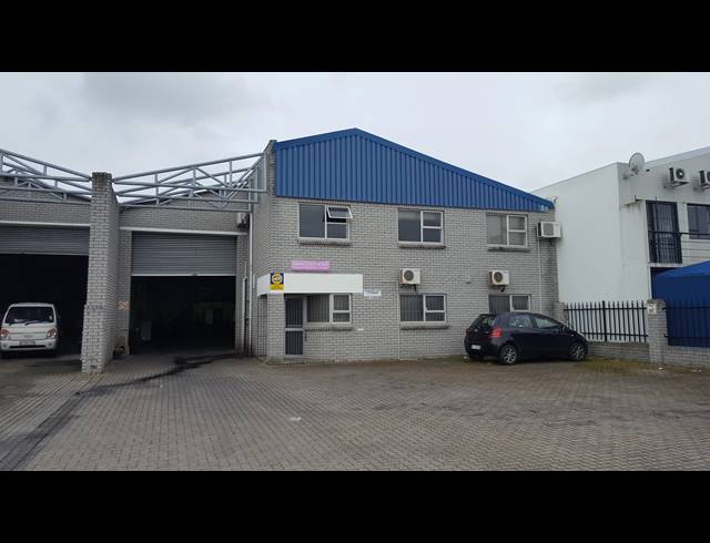 560M² FACTORY TO LET IN SAXON INDUSTRIAL